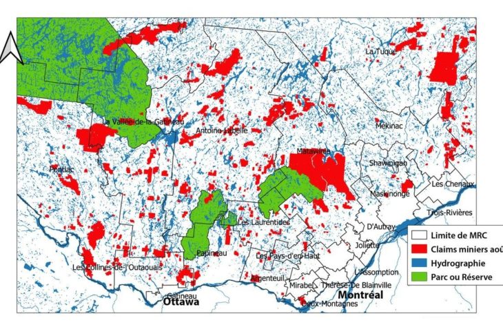 Sur la carte, les zones en rouge représentent les claims miniers (carte produite par Jaques Daoust, août 2022).